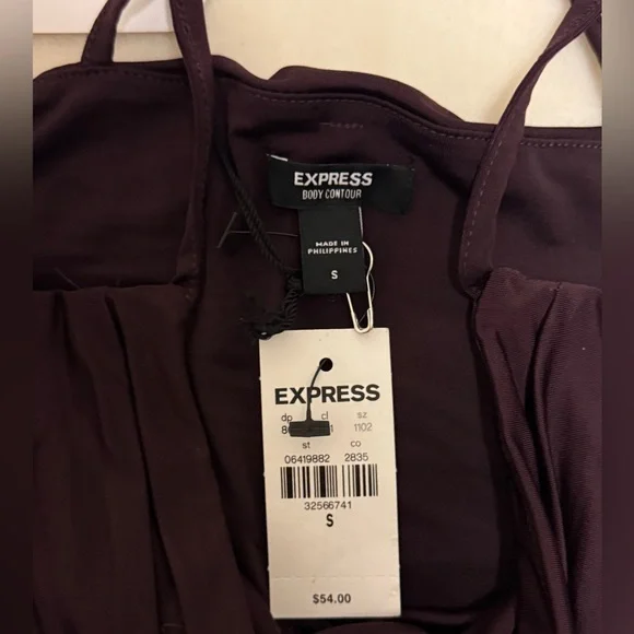 Express Maroon Ruched Top - Picture 3 of 3